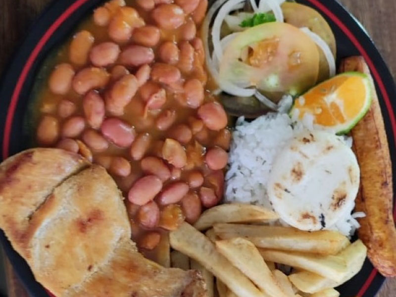 Restaurante La Rica Mesa