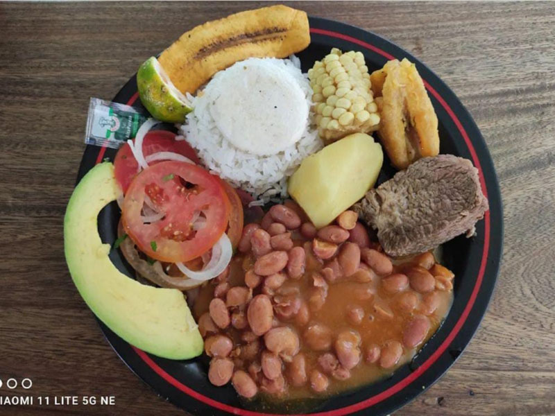Restaurante La Rica Mesa