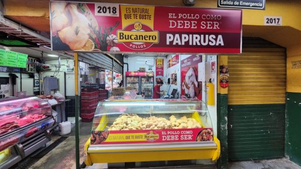 Distribiuidora de Pollo Papirusa  - Bucanero