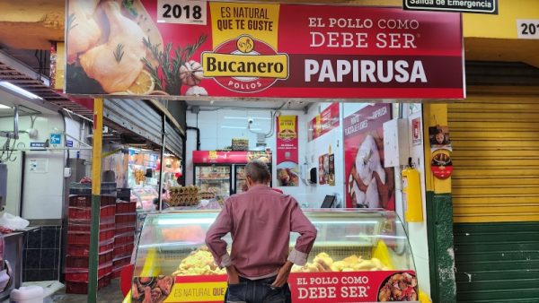 Distribiuidora de Pollo Papirusa  - Bucanero - Imagen 5