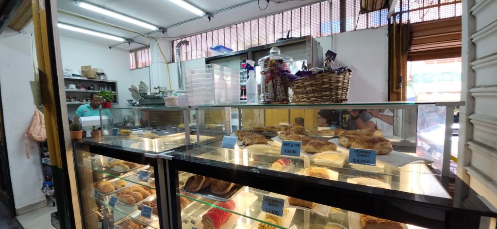 Panadería y Pastelería Dulzor